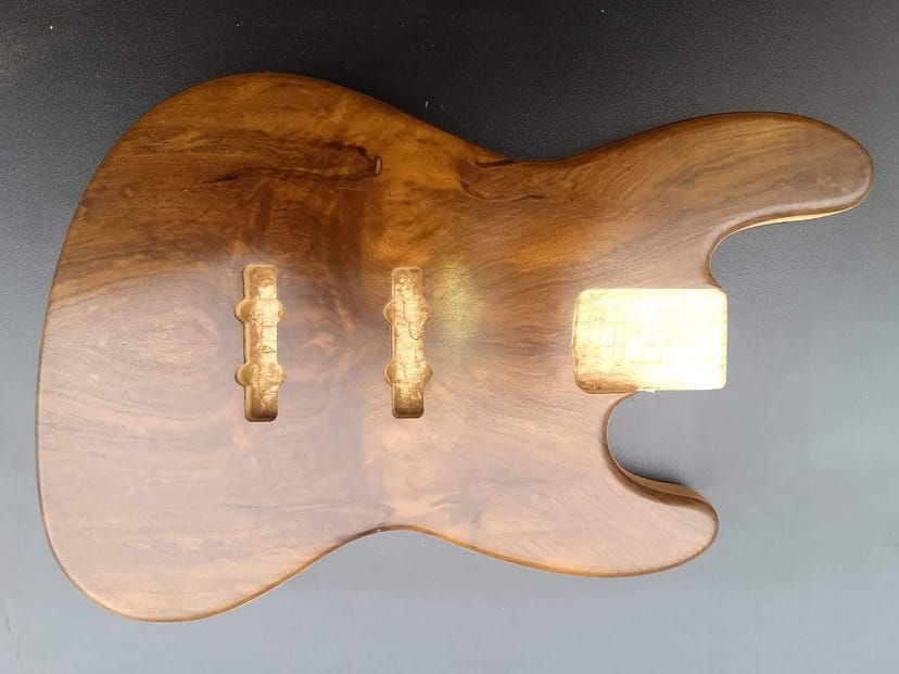 Corpo de Baixo — Imbuia Natural